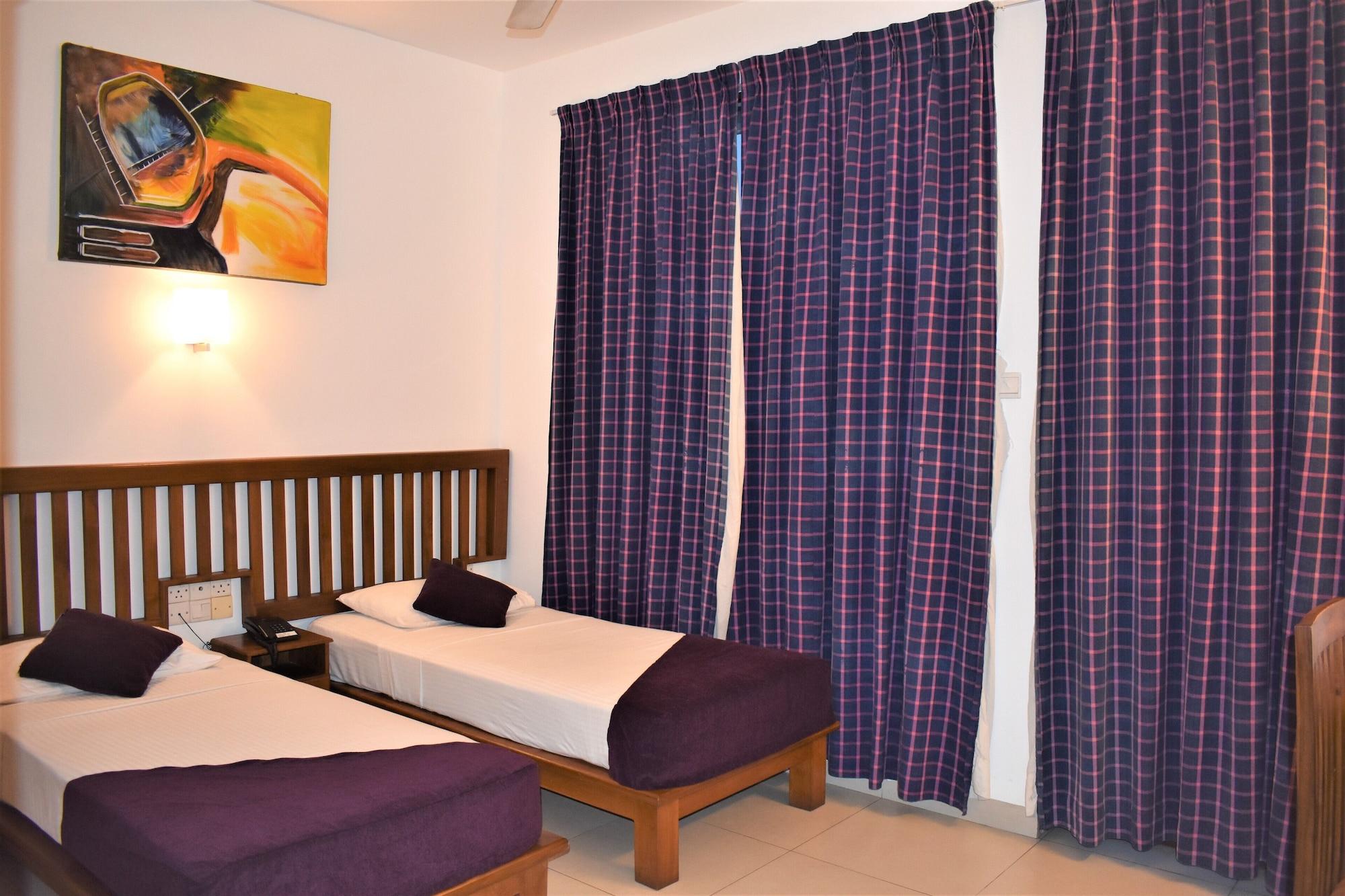 Port View City Hotel Colombo Exterior photo